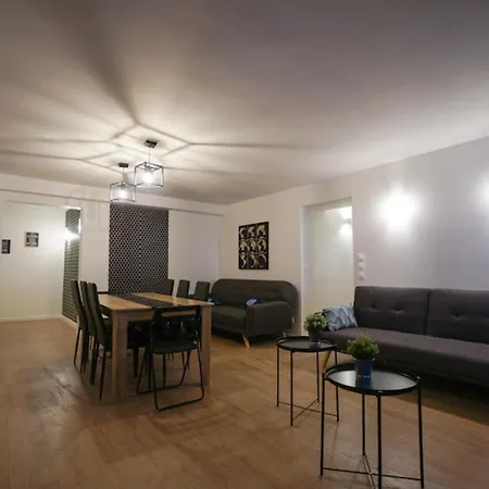 Apartamento Spacious Apt On The Grands Boulevards